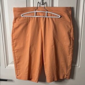 EUC Croft & Barrow Peach Casual Cotton Bermuda Shorts
